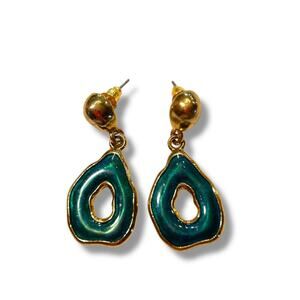 Goldtone Green Enamel Post Pierced Earrings 1.5" Drop Dangle